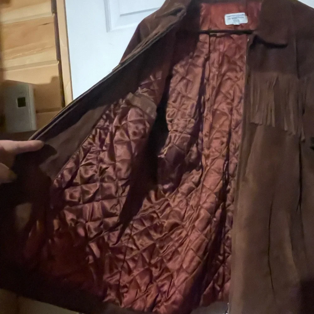 United Colours of Benetton “Save the Planet” vintage suede fringe jacket - Picture 6 of 12